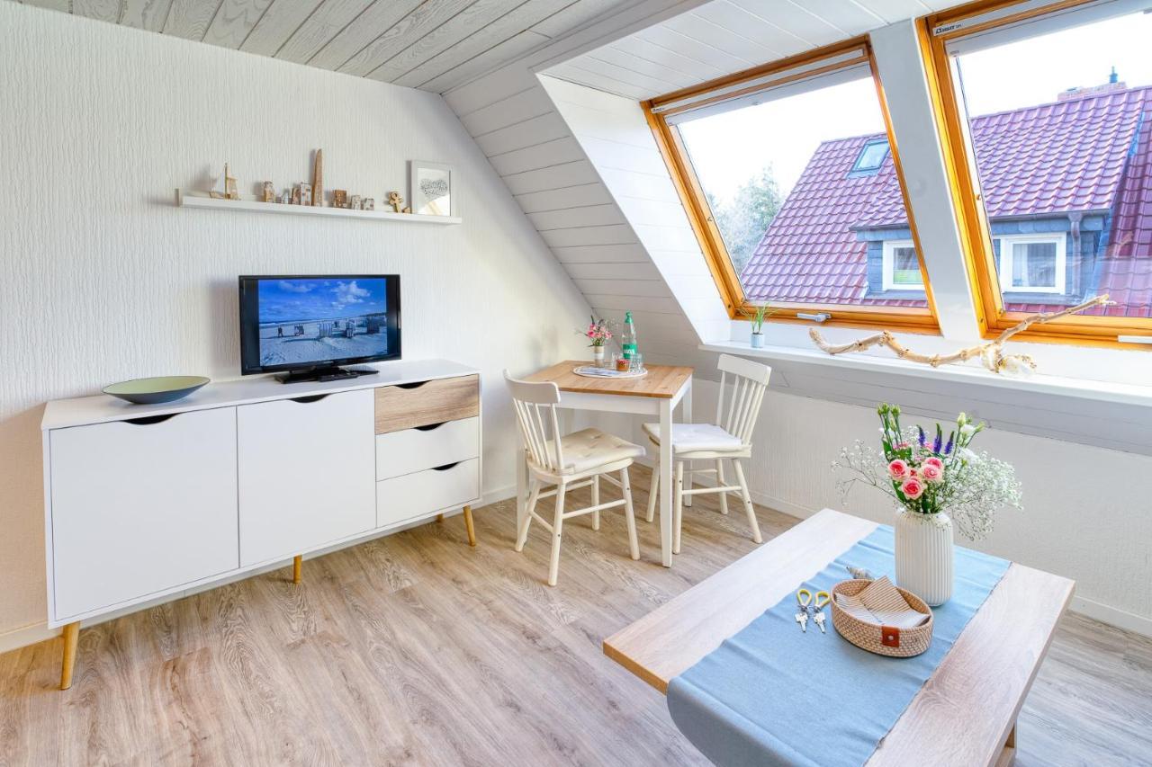 Ferienhaus Blumenmeer นอร์เดอร์ไน ภายนอก รูปภาพ