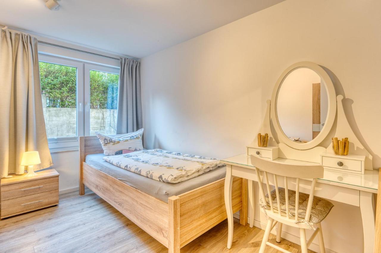 Ferienhaus Blumenmeer นอร์เดอร์ไน ภายนอก รูปภาพ